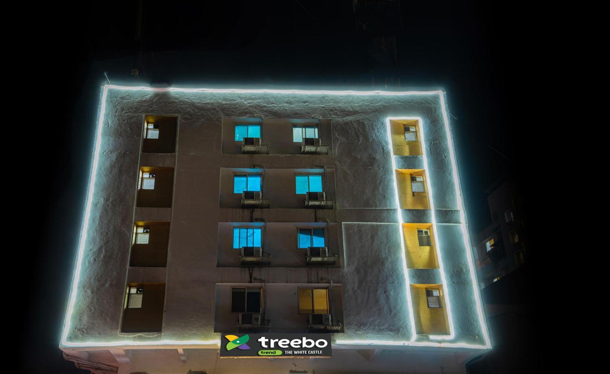 מלון פונה Treebo Trend The White Castle מראה חיצוני תמונה